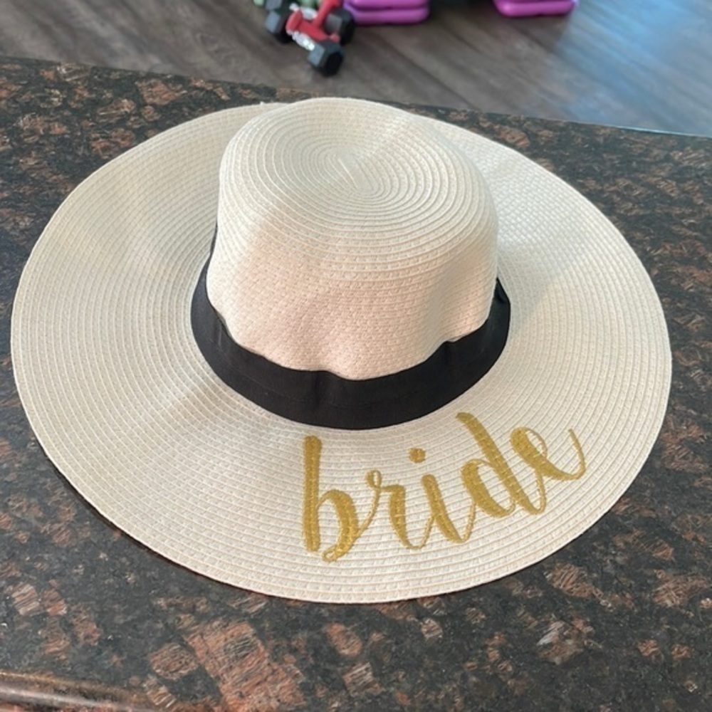 C&C EXCLUSIVES straw BRIDE HAT - Picture 3 of 9